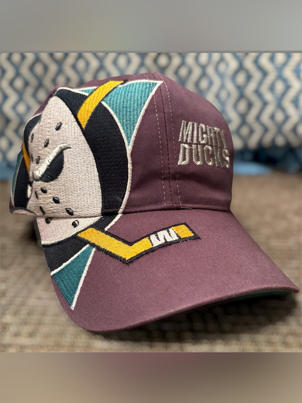 Vintage 90s NHL Anaheim Mighty Ducks Embroidered Big Logo SnapBack Hat Cap Twins